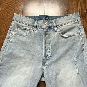 GAP Cheeky Straight Size 6 Size 28 Jeans Vintage Light Wash Jeans Distressed